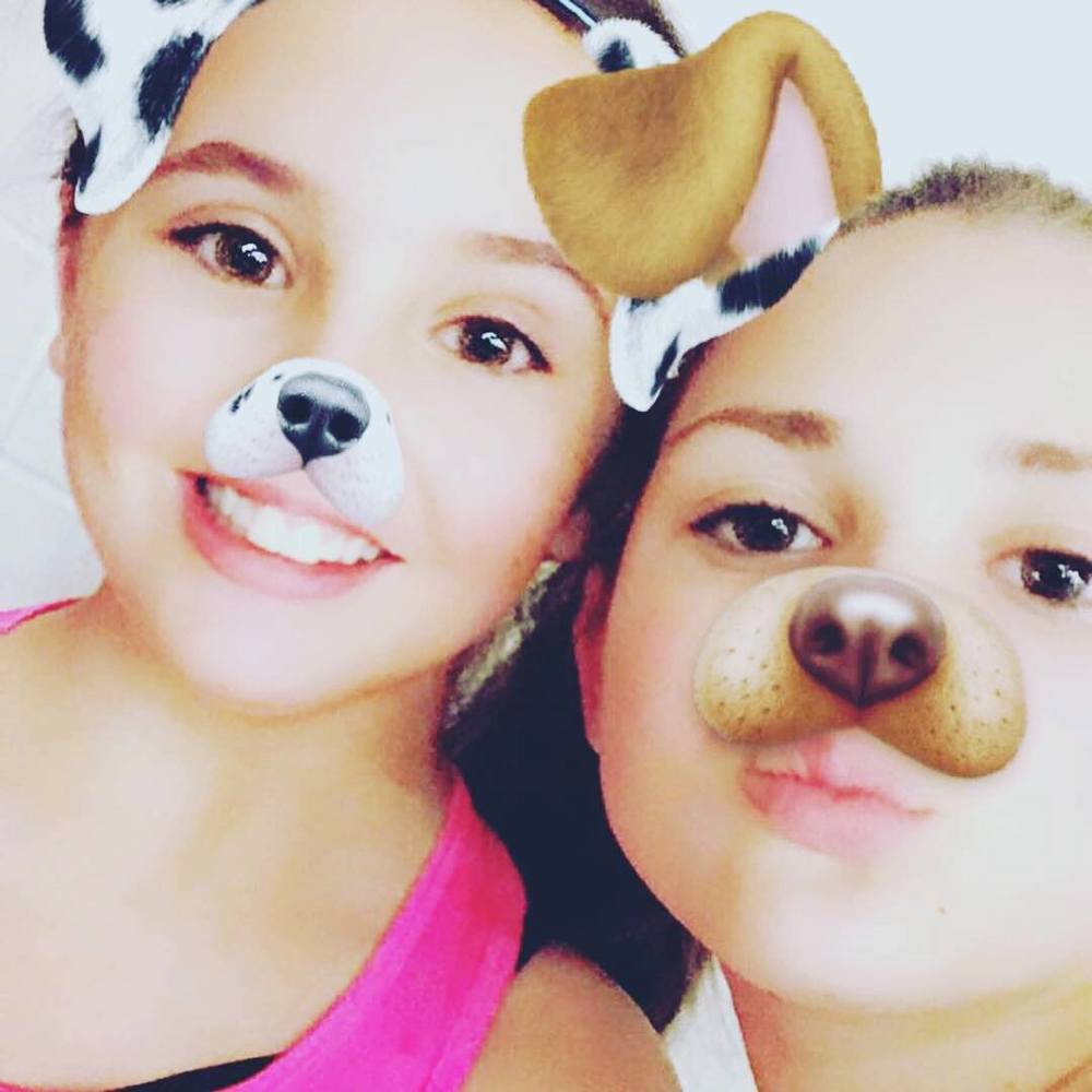 Meet your Posher, Alexis